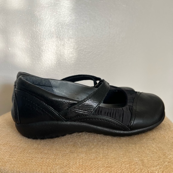 Naot Black Mary Jane’s - Picture 8 of 9